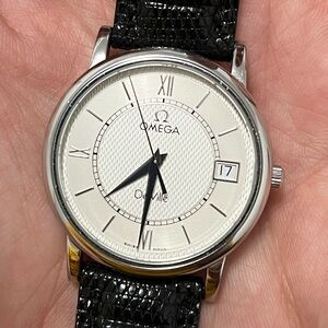Omega De Ville Prestige Swiss Quartz Dress Watch 33mm 1990s NEW LIZARD STRAP